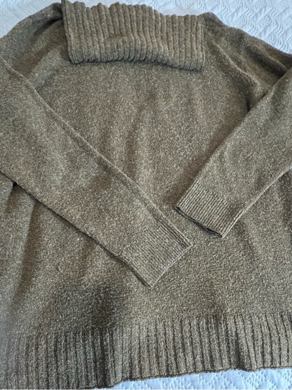 Women's Ribbed Cowl Neck Sweater. Brass Plum (Nordstrom House Brand). Size L.